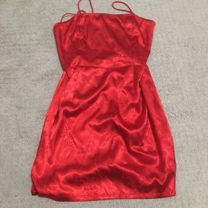 BNWT Prettylittlething tie back asian floral dress